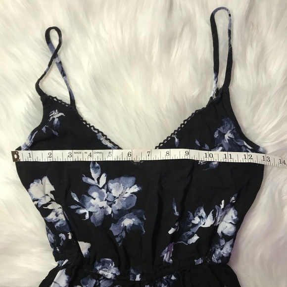 ❗️SOLD Locally on 1/12 - Picture 2 of 5